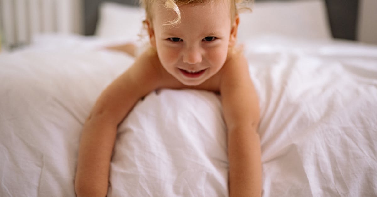 1h 10 m transfer time at MUC with Lufthansa? - Topless Baby Lying on Bed 1h 10 m transfer time at MUC with Lufthansa? - Topless Baby Lying on Bed