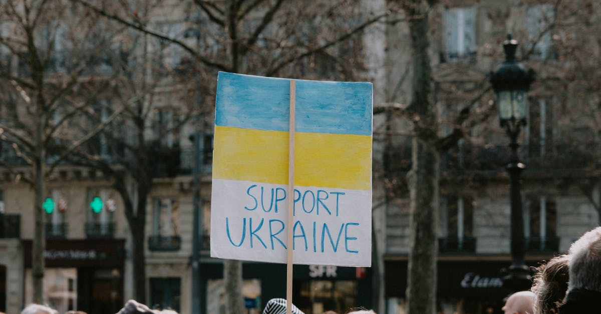 Accommodation for a large group in Cairns in November 2012 - Large Group of PeopleĀ Holding Banner on Supporting Ukraine Accommodation for a large group in Cairns in November 2012 - Large Group of PeopleĀ Holding Banner on Supporting Ukraine