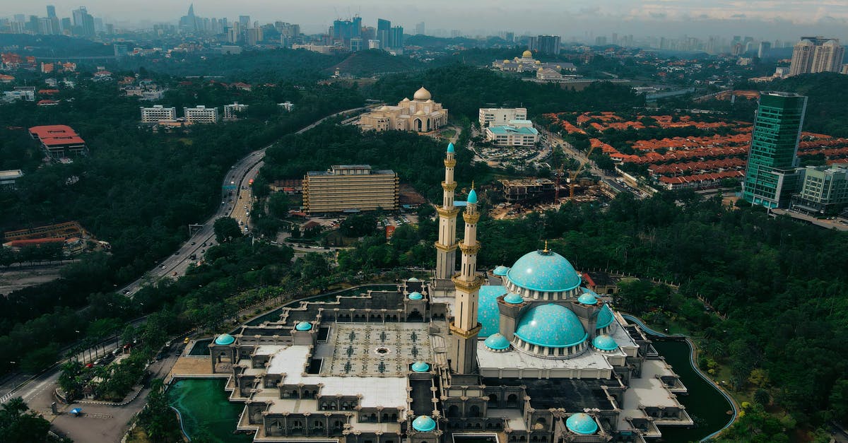 Are non-Muslims allowed to enter mosques in Malaysia? - Drone Photography of the Federal Territory Mosque Are non-Muslims allowed to enter mosques in Malaysia? - Drone Photography of the Federal Territory Mosque