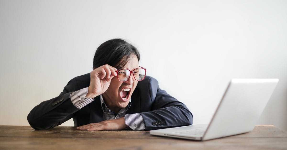 Are state boundaries a problem when using taxis in the USA? - Modern Asian man in jacket and glasses looking at laptop and screaming with mouth wide opened on white background Are state boundaries a problem when using taxis in the USA? - Modern Asian man in jacket and glasses looking at laptop and screaming with mouth wide opened on white background