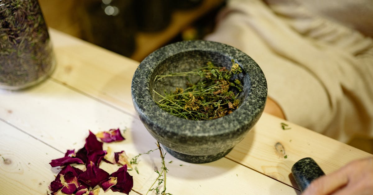 Are there any alternatives to Azuon? - Pink Flowers on Gray Ceramic Pot Are there any alternatives to Azuon? - Pink Flowers on Gray Ceramic Pot