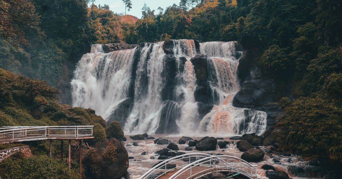 Are there any mountaineering/hiking activities in or near Albufeira, Portugal? - Bridge and Viewing Deck Near Waterfalls Are there any mountaineering/hiking activities in or near Albufeira, Portugal? - Bridge and Viewing Deck Near Waterfalls