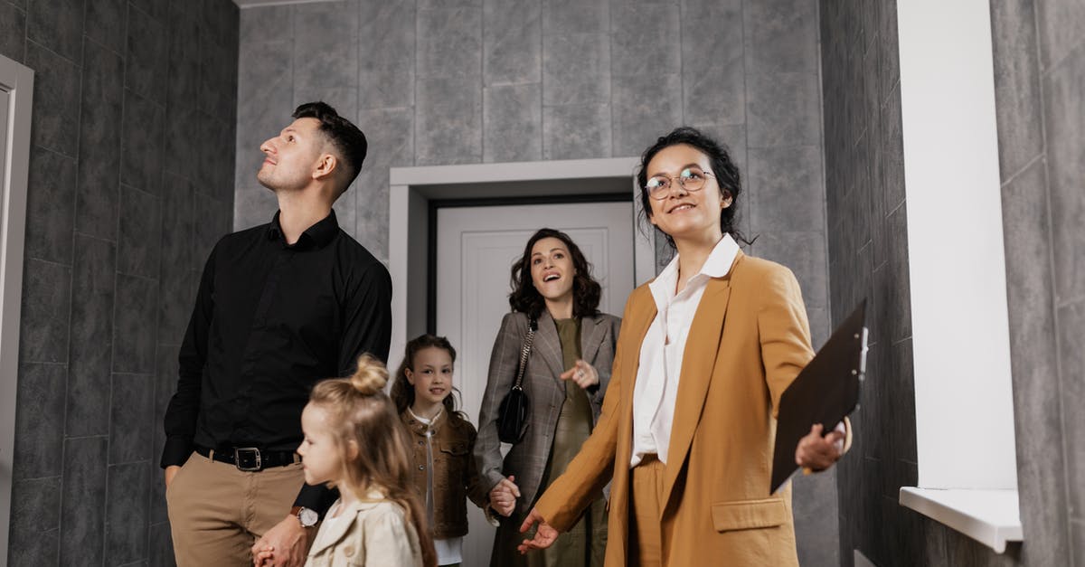 Are there interior guided tours of the Seven Sisters? - A Realtor Giving a Family a House Tour Are there interior guided tours of the Seven Sisters? - A Realtor Giving a Family a House Tour