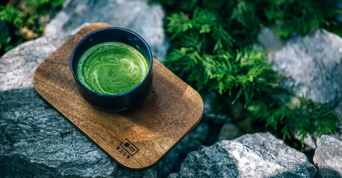 Are there overnight bus from Chiang Mai to Chiang Khong? - Photo of Matcha Drink on a Wooden Tray Are there overnight bus from Chiang Mai to Chiang Khong? - Photo of Matcha Drink on a Wooden Tray