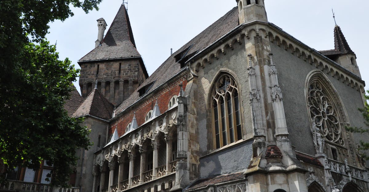 Are there Schengen airports besides Budapest with border "holes"? - Castle with Arched Windows Are there Schengen airports besides Budapest with border "holes"? - Castle with Arched Windows