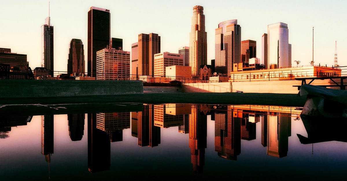 Baggage locker in downtown Los Angeles - High-rise Buildings