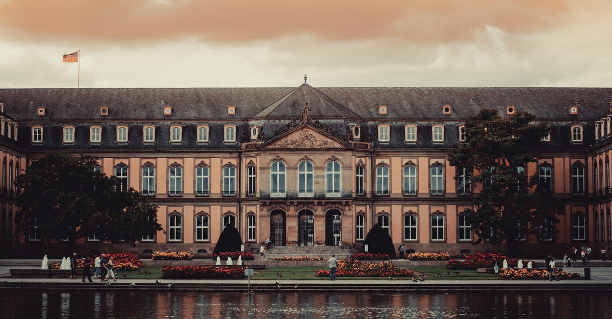 Blaue Plakette Stuttgart (2019) - Brown and Black Concrete Building Near Body of Water Blaue Plakette Stuttgart (2019) - Brown and Black Concrete Building Near Body of Water