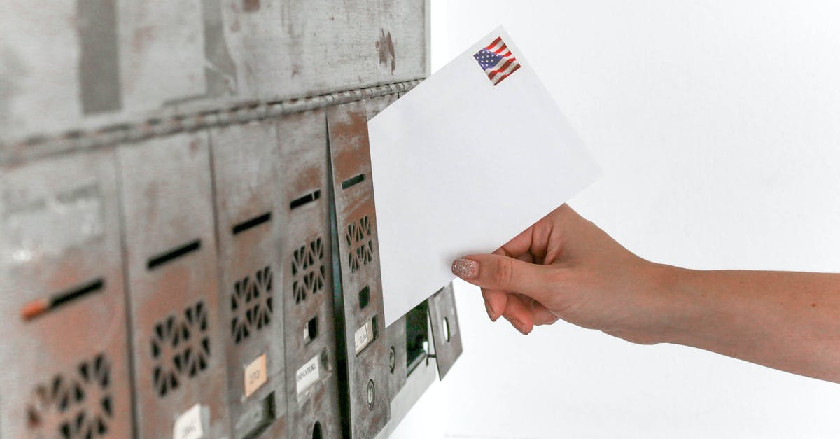 Bring 200 boxes of slimming coffee to the US - Person Holding White Envelope Bring 200 boxes of slimming coffee to the US - Person Holding White Envelope