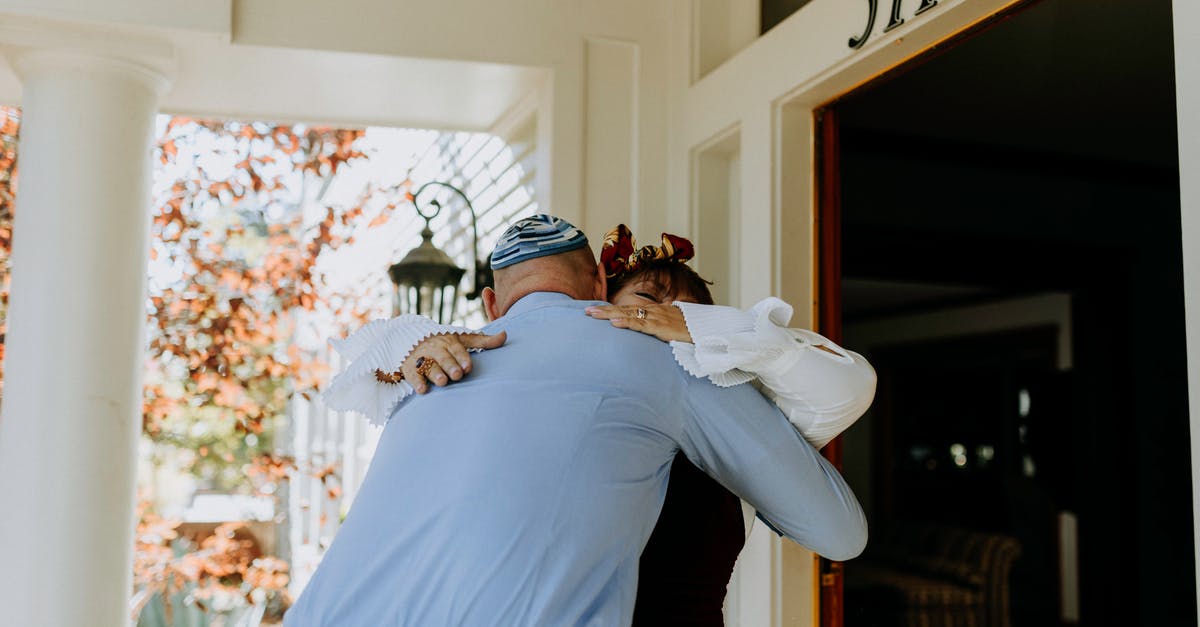 Can I apply for an Irish visit visa and a UK visit visa at the same time? - Photo Of People Hugging Each Other Can I apply for an Irish visit visa and a UK visit visa at the same time? - Photo Of People Hugging Each Other
