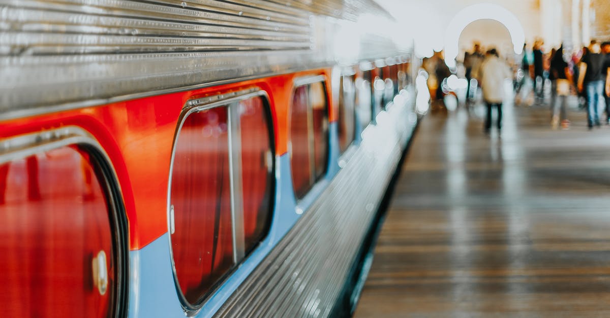Can I take the 105 bus into Heathrow Central Bus Station? - Train Station