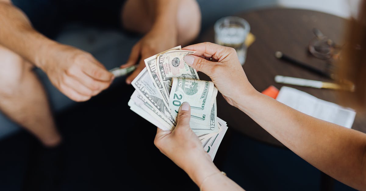Cash limit counting in traveling to US - Person Counting Dollar Bills Cash limit counting in traveling to US - Person Counting Dollar Bills