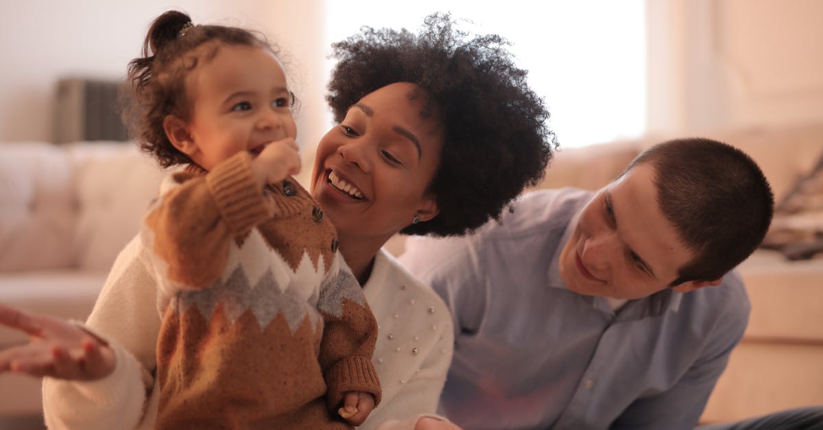 Do infant seats in the EU have a "suitable for aircraft" label on them? - Photo of Man and Woman Having Fun With Their Child Do infant seats in the EU have a "suitable for aircraft" label on them? - Photo of Man and Woman Having Fun With Their Child