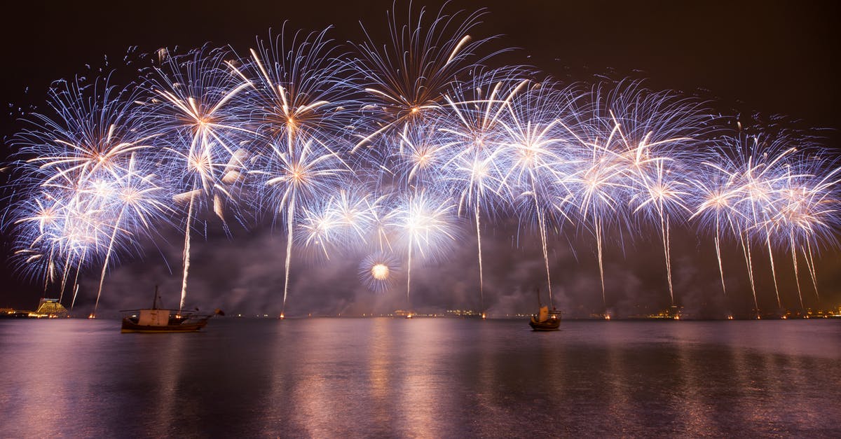Do standard German topographic maps show water sources? - Firework Show at Night Do standard German topographic maps show water sources? - Firework Show at Night