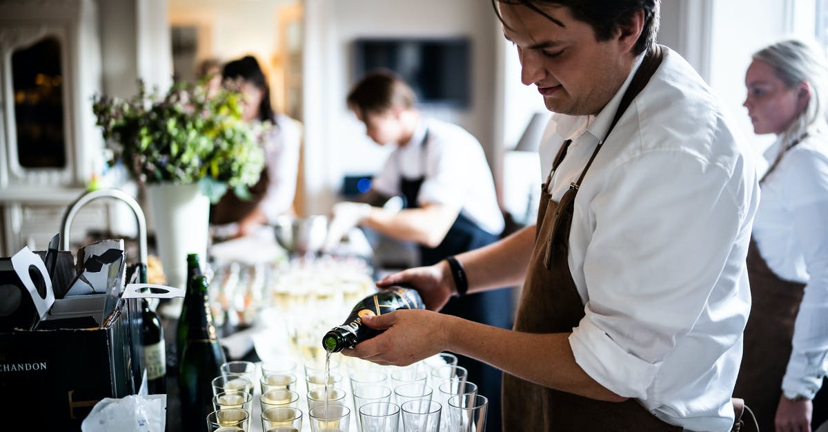 Does a third-party booking service know you've missed a flight? - Man Pouring Wine on Glasses Does a third-party booking service know you've missed a flight? - Man Pouring Wine on Glasses