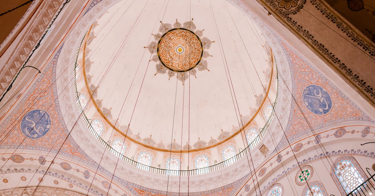 Does an Iraqi citizen need a visa to travel from Iraq to Istanbul, Turkey? - Main dome with colorful ornamental elements in Blue mosque Does an Iraqi citizen need a visa to travel from Iraq to Istanbul, Turkey? - Main dome with colorful ornamental elements in Blue mosque