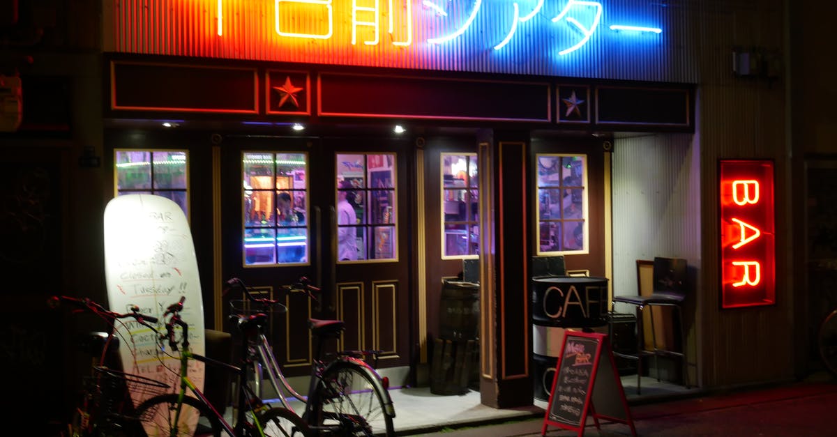 Does Japan have pubs or bars? - Neon Lights Signage in Japanese Does Japan have pubs or bars? - Neon Lights Signage in Japanese