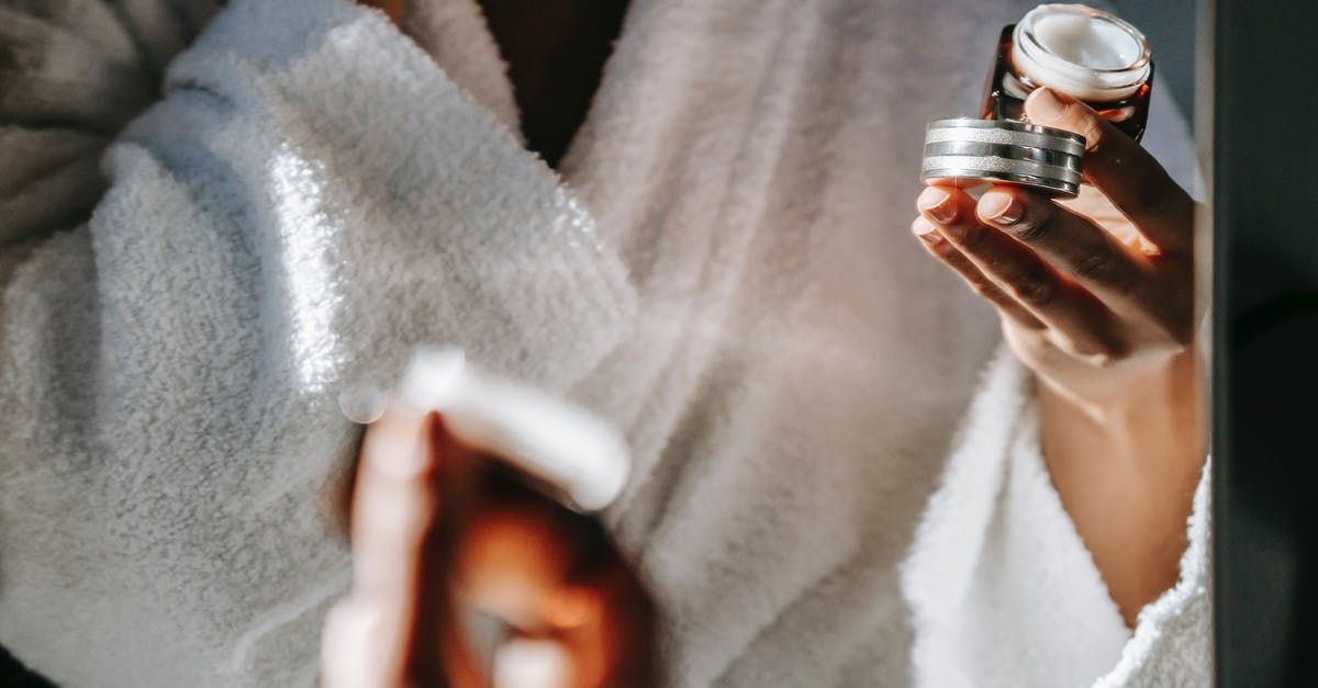 Does the DB corona-flexibility rule apply to Dutch domestic connections on international journeys? - Crop ethnic woman with jar of cream against mirror Does the DB corona-flexibility rule apply to Dutch domestic connections on international journeys? - Crop ethnic woman with jar of cream against mirror