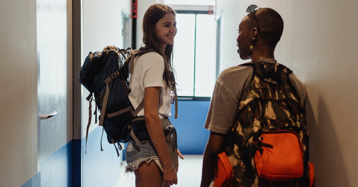 Dorm / Hostel: How to assert myself politely with roommates - Women Looking for a Room on a Corridor Dorm / Hostel: How to assert myself politely with roommates - Women Looking for a Room on a Corridor