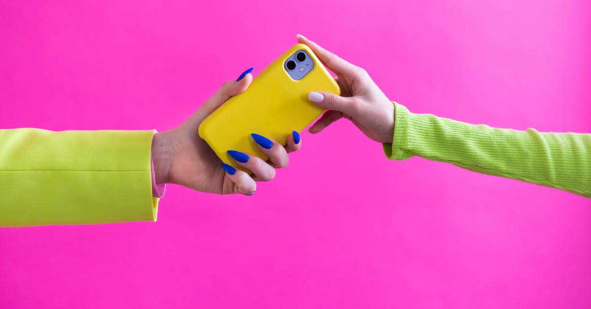 Excess baggage on Vistara (or another airline) + KLM? - Unrecognizable Woman Handing Over Mobile Phone to Another Woman Excess baggage on Vistara (or another airline) + KLM? - Unrecognizable Woman Handing Over Mobile Phone to Another Woman