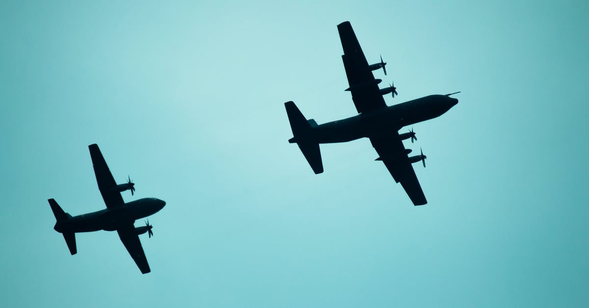 For which planes do Federal Aviation Administration (FAA) regulations apply? [closed] - Aircrafts Flying under Blue Sky