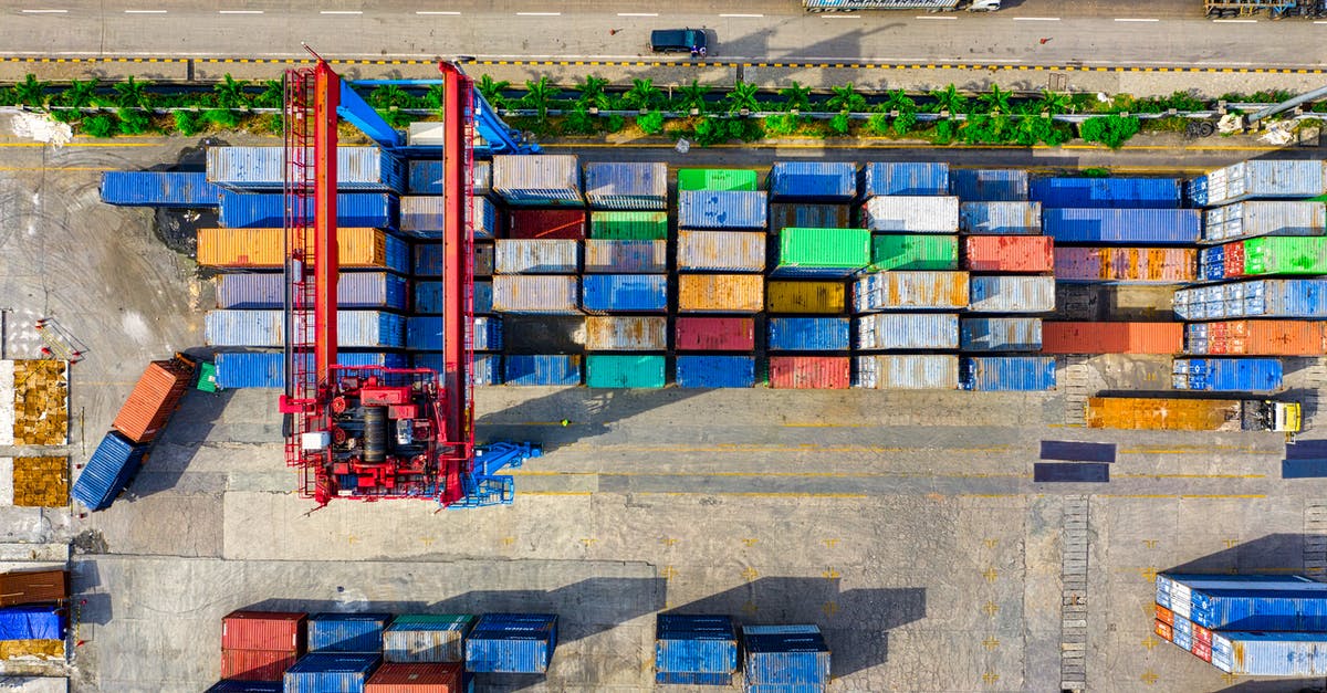 Heathrow Customs - "Arrivals from the EU" exit - aerial view of containers Heathrow Customs - "Arrivals from the EU" exit - aerial view of containers