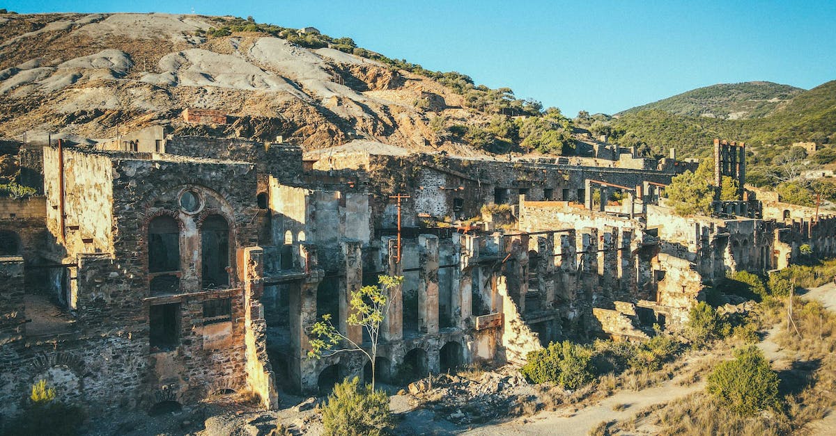 Historic Boston Sites - Good Resource - Ancient fort in mining site in mountainous terrain Historic Boston Sites - Good Resource - Ancient fort in mining site in mountainous terrain