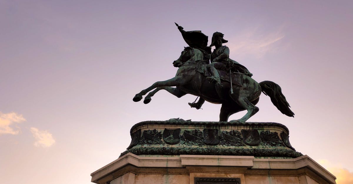 Hostels in Vienna - reservation and prepaid - Black Horse Statue Under Gray Sky Hostels in Vienna - reservation and prepaid - Black Horse Statue Under Gray Sky