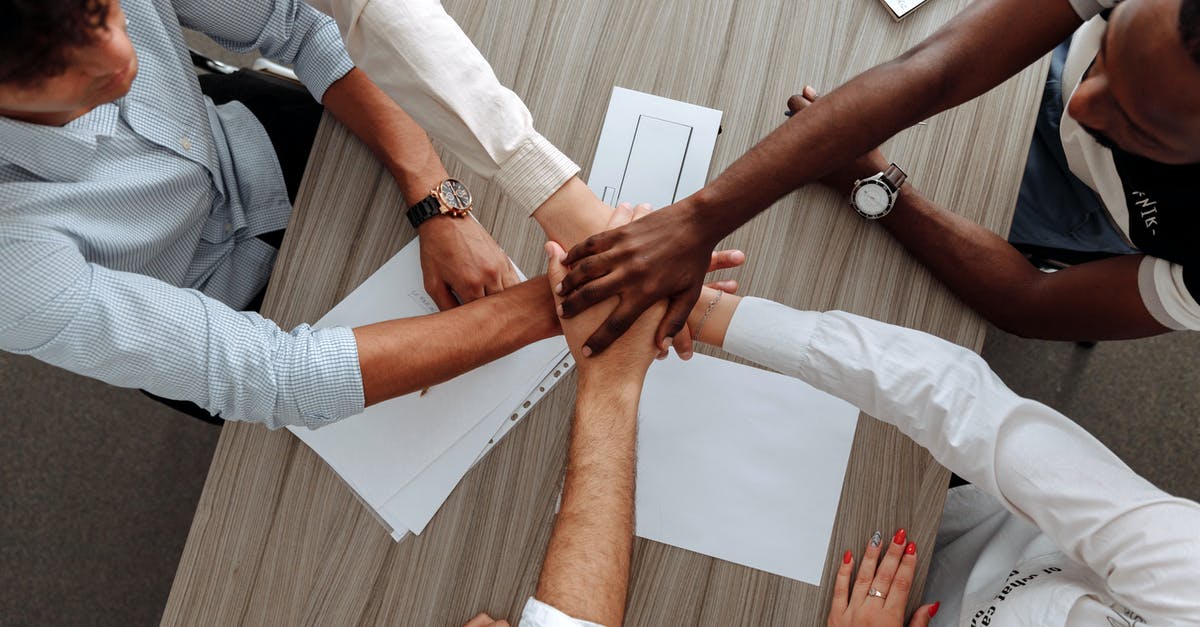 How can I get best deal from Flixbus? - Man and Woman Holding Each Other's Hands As A Team How can I get best deal from Flixbus? - Man and Woman Holding Each Other's Hands As A Team