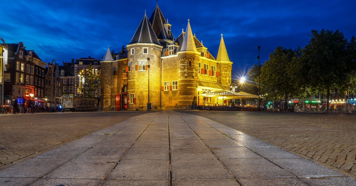 How can I reach Muiderslot castle from Amsterdam Central? - White and Gray Castle Near Green Trees How can I reach Muiderslot castle from Amsterdam Central? - White and Gray Castle Near Green Trees