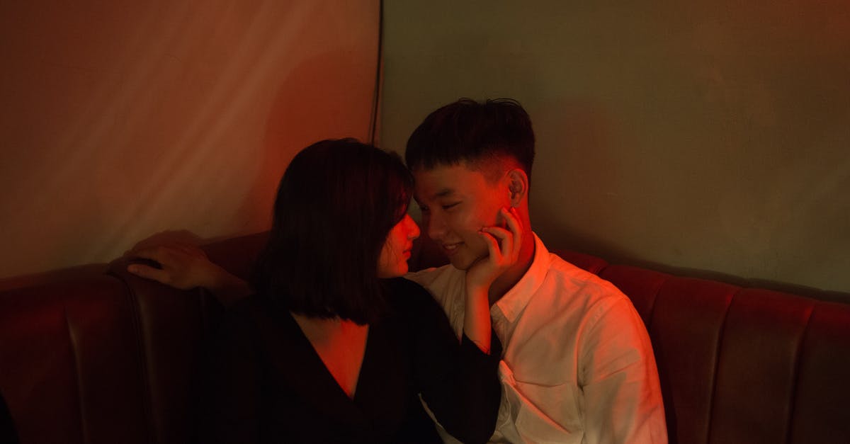 How do I bring the level of interaction with Airbnb hosts to a minimum? - Woman Holding Mans Face How do I bring the level of interaction with Airbnb hosts to a minimum? - Woman Holding Mans Face