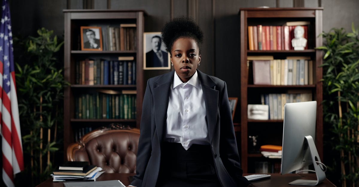 How do I get a permanent legal right to work in the United States? [closed] - Businesswoman in her Office