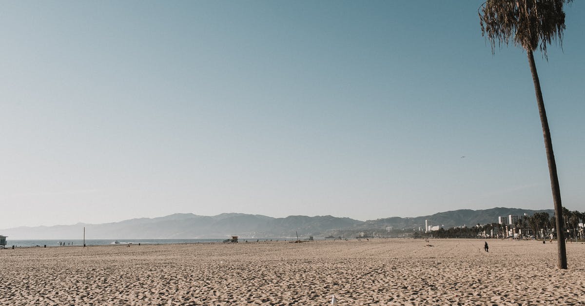 How early are things open on Venice Beach, California, USA? - Photo of Beach Under Blue Sky How early are things open on Venice Beach, California, USA? - Photo of Beach Under Blue Sky
