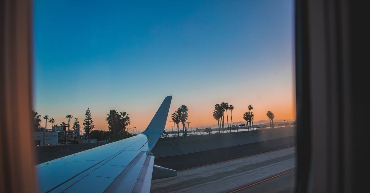 How fast is the free Wi-Fi at Kiev airport? - Plane About to Fly during Sunset How fast is the free Wi-Fi at Kiev airport? - Plane About to Fly during Sunset