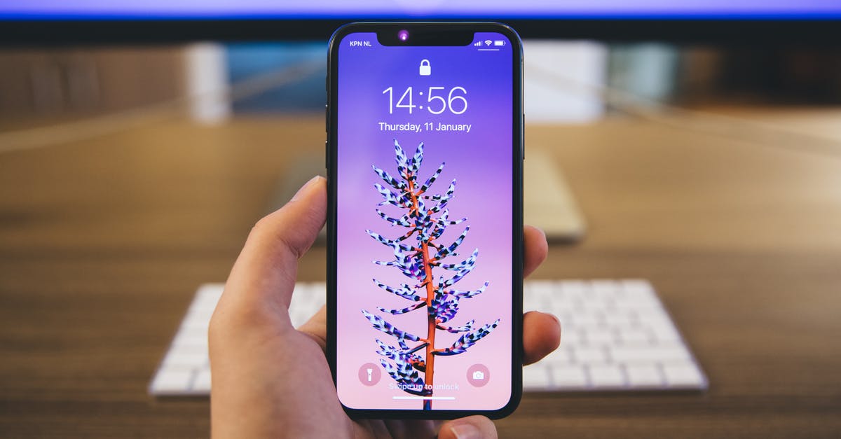 How much transfer time do I need at Karlsruhe Hauptbahnhof? - Person Holds Space Gray Iphone X How much transfer time do I need at Karlsruhe Hauptbahnhof? - Person Holds Space Gray Iphone X