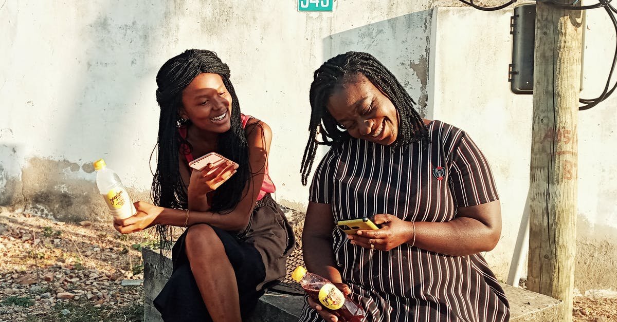 How to contact border authorities in EU/Schengen countries? - Black women sitting on stone curb How to contact border authorities in EU/Schengen countries? - Black women sitting on stone curb