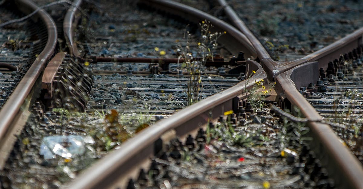 How to find out train track number in Spain? - Brown Metal Train Rail How to find out train track number in Spain? - Brown Metal Train Rail