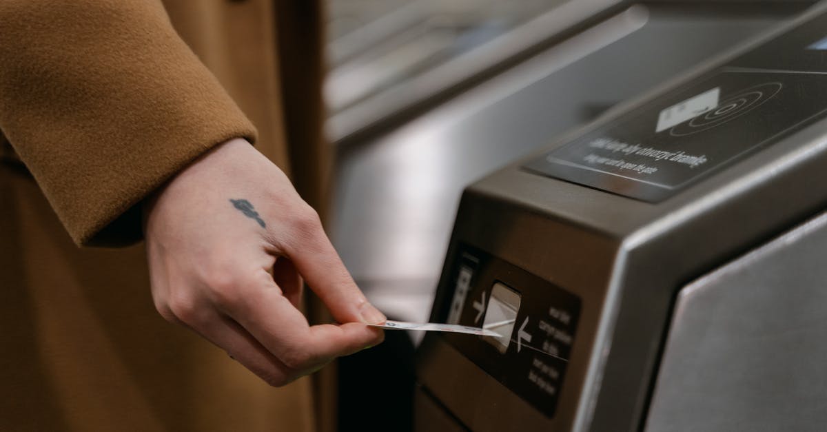How to get a receipt when scanning my card on Tel Aviv buses? - Free stock photo of architecture, buildings, bus