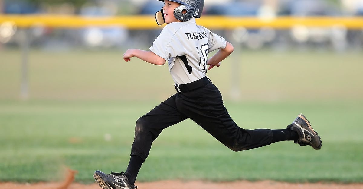 How to go to a baseball game in Cuba? - Baseball Player in Gray and Black Uniform Running How to go to a baseball game in Cuba? - Baseball Player in Gray and Black Uniform Running
