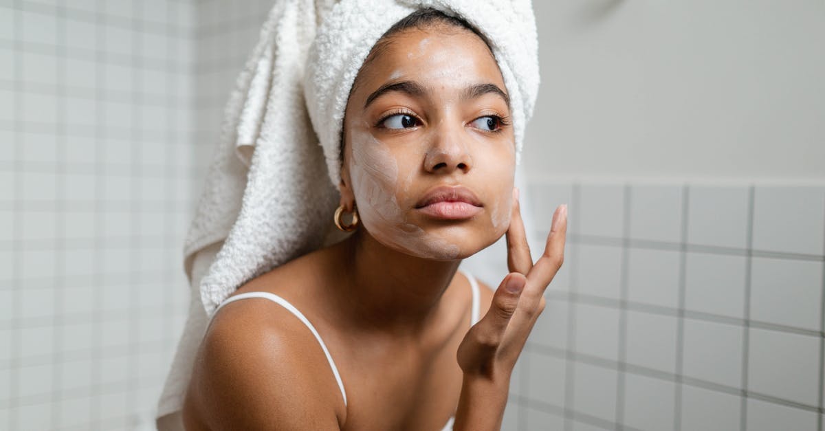 I am applying for a Tier 5 Youth Mobility visa, but have been refused a visa/overstayed in the Czech Republic/Schengen zone [duplicate] - Woman Applying Face Cream