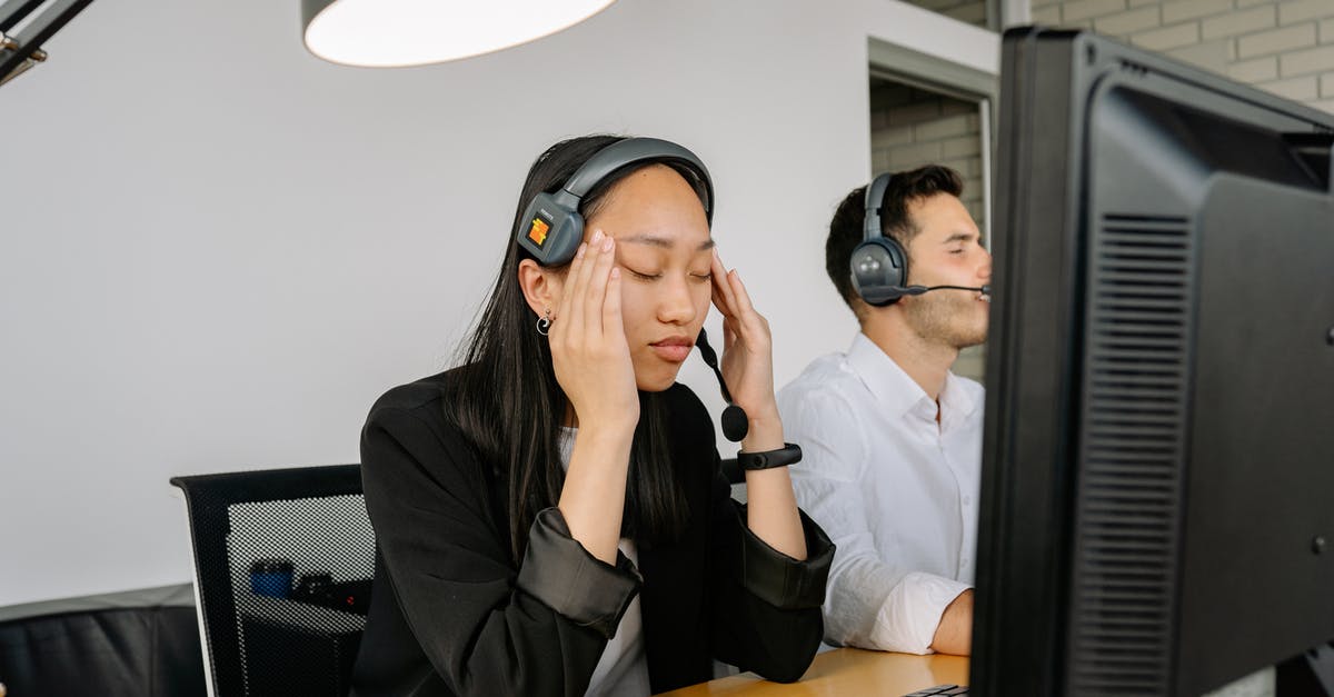 I want bring my desktop pc to the US, will the customs pass it? [duplicate] - Exhausted Woman Sitting in Front of a Computer
