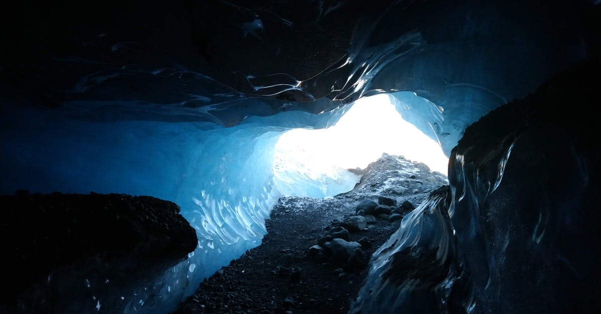 Ice Caves tour in October in Iceland - Photo Of An Ice Cave Ice Caves tour in October in Iceland - Photo Of An Ice Cave