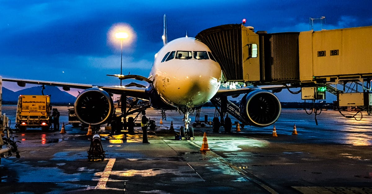 If I get bumped off the last flight of the day, the airport closes at night, does the airline pay for hotel? [closed] - White Airplane