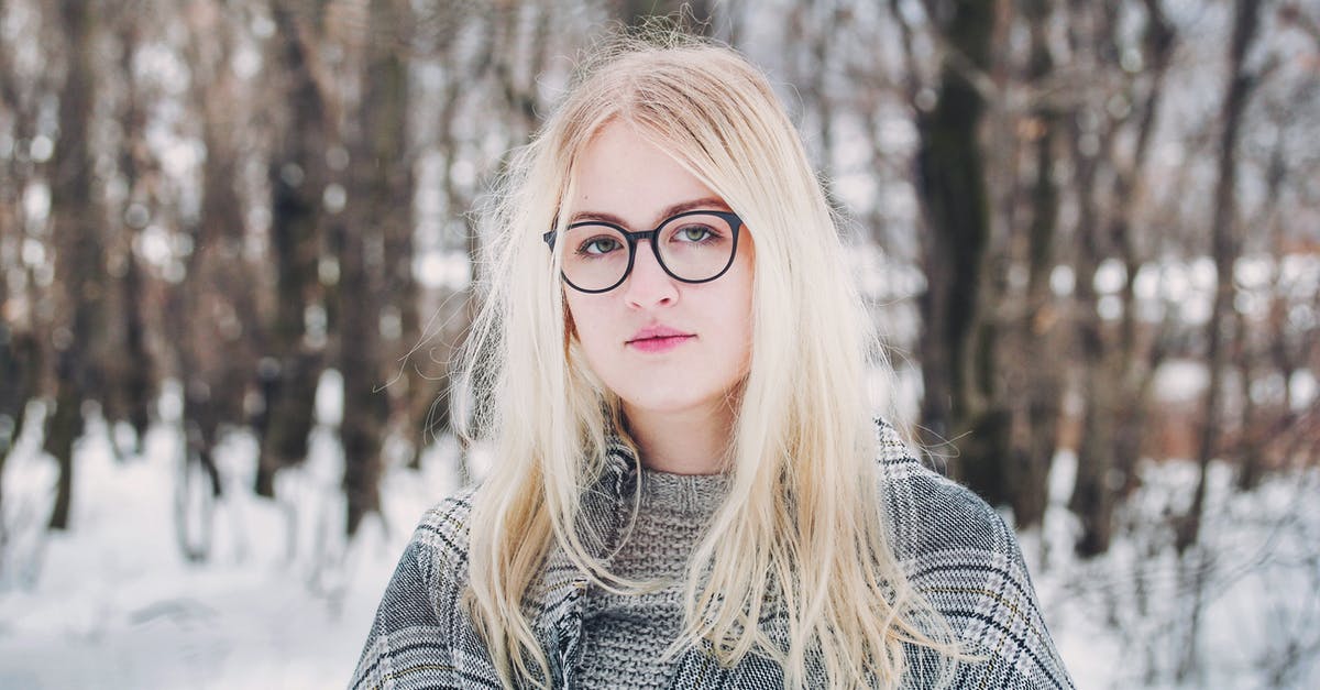 Is it cold enough in England/London to have to wear a woolen/winter hat? [closed] - Women's Gray and Black Plaid Dress Shirt