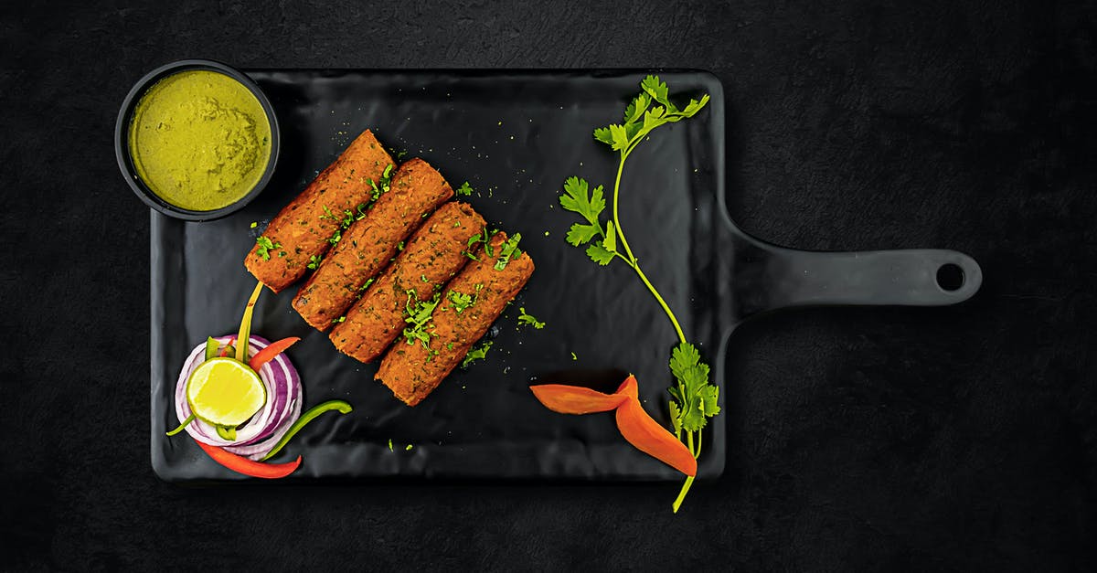 Is it impolite to ask for halal food when traveling to and in Thailand? - Halal Food over Black Tray Is it impolite to ask for halal food when traveling to and in Thailand? - Halal Food over Black Tray