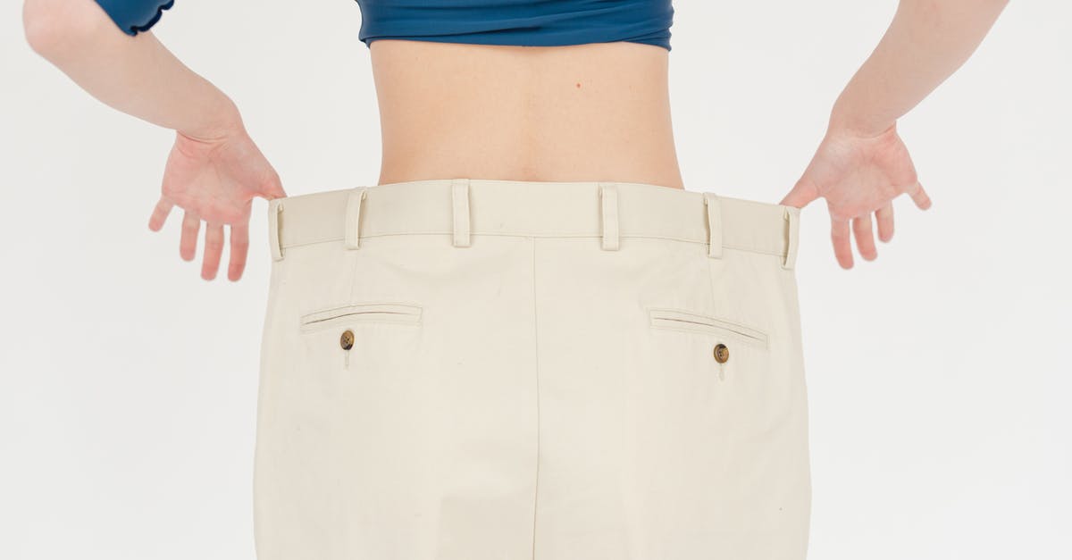 Is it safe to knowingly buy an oversized (67-inch) suitcase? Are size limits enforced? - Crop slender woman in oversized pants
