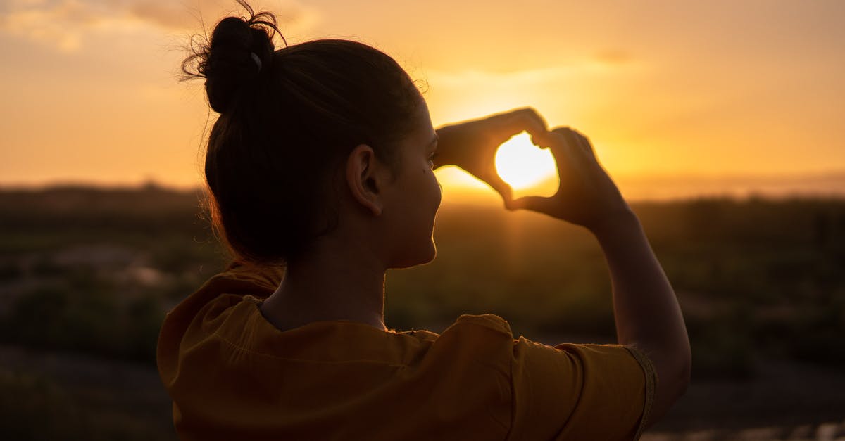 Is Morocco dangerous, in particular for a Jewish American? - Woman Doing Hand Heart Sign Is Morocco dangerous, in particular for a Jewish American? - Woman Doing Hand Heart Sign