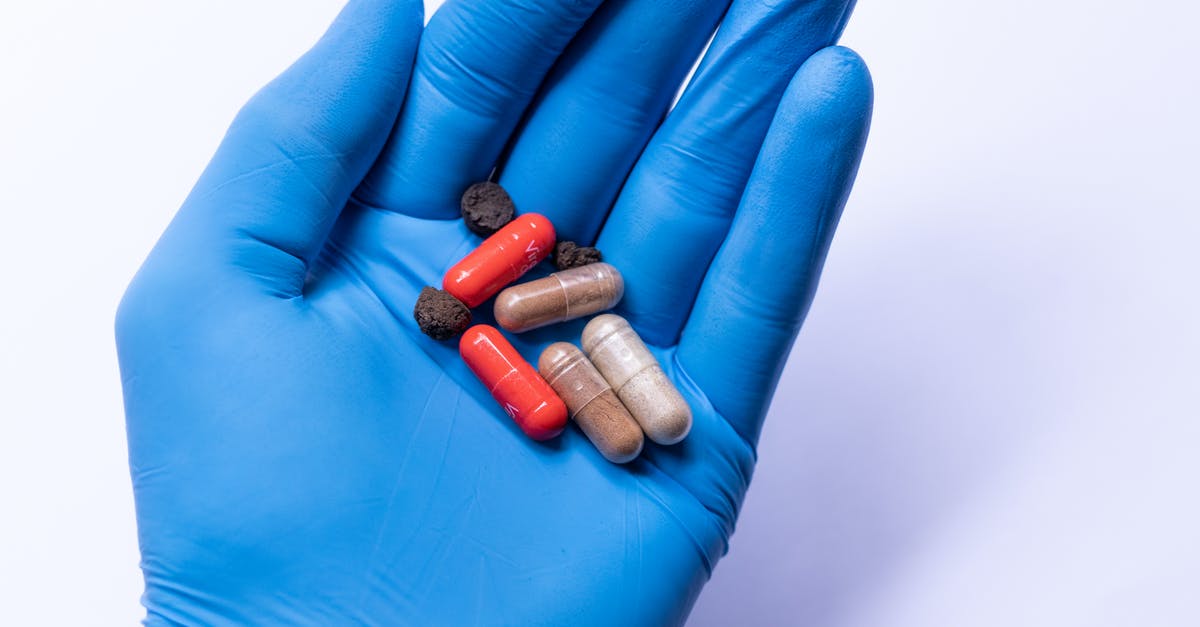 Is there an international standard for medical prescriptions, you can carry around and show to any pharmacy? - Doctor with pills and capsules for treatment Is there an international standard for medical prescriptions, you can carry around and show to any pharmacy? - Doctor with pills and capsules for treatment