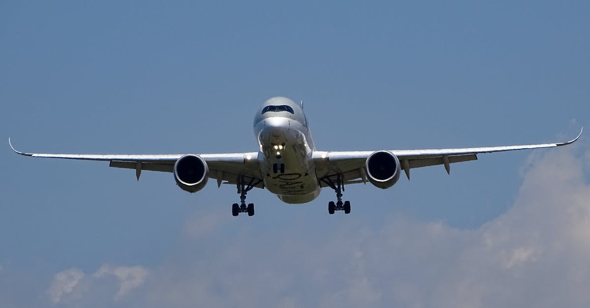 Is there an opaque flight site? - White Airplane Flying in the Sky Is there an opaque flight site? - White Airplane Flying in the Sky