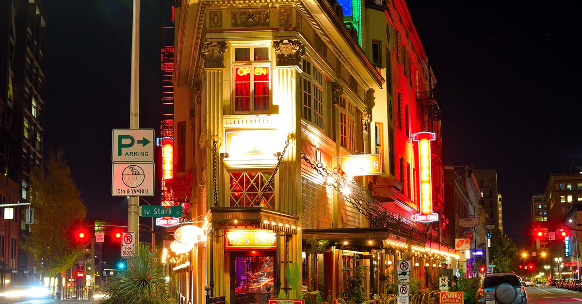 Is tipping mandatory at Restaurants and Bars in Germany? - Beige Painted Wall Building Is tipping mandatory at Restaurants and Bars in Germany? - Beige Painted Wall Building