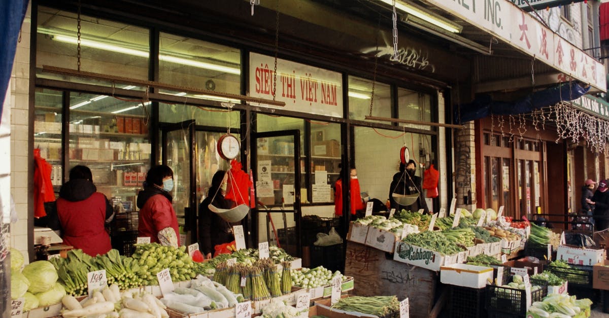 Local markets in Istanbul - People in Market Local markets in Istanbul - People in Market